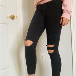 Black Skinny Jeans